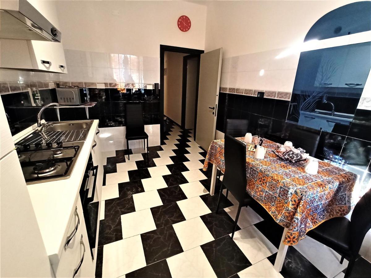 Casa Vacanza Laura Genua Buitenkant foto